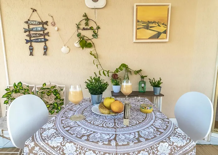 Sofia Playa Bambu Nature * Fuengirola